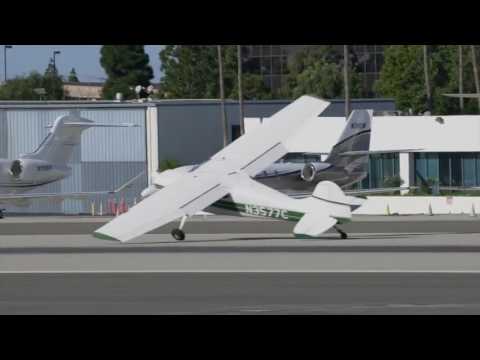 Santa Monica Airport cessna crosswind groundloop