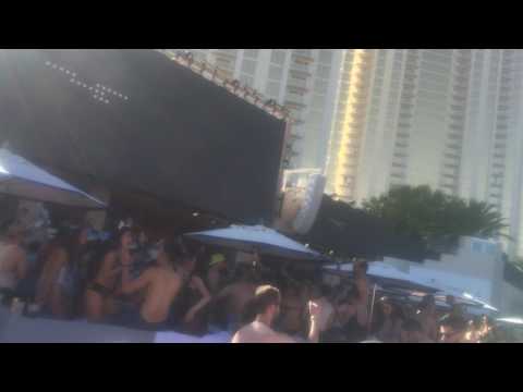 Ferry Corsten - Punk (Arty Rock n Rolla Mix), A&B @ Wet Republic (6.15.17)
