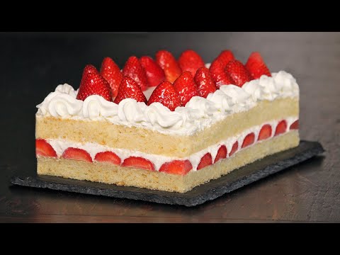 Eggless Japanese Strawberry Shortcake | How Tasty Channel