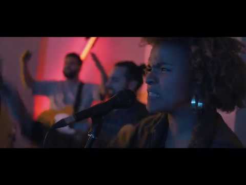 La Sra. Tomasa - Ella ft Ahyvin Bruno I Live Sessions #1