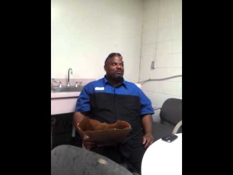 Tony Jones readin"I am sofa king we Todd did"