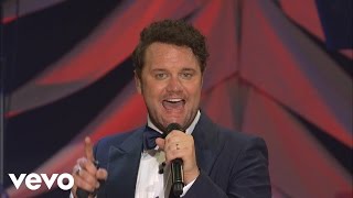 Morning Has Broken / Morning Chorus (Medley) [Live] - David Phelps