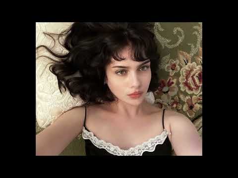 𝐁𝐞𝐟𝐨𝐫𝐞 𝐘𝐨𝐮𝐫 𝐄𝐲𝐞𝐬 (𝐇𝐚𝐫𝐝𝐬𝐭𝐲𝐥𝐞)