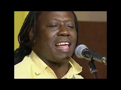 Remembering Aurelio Martinez, a True Parandero