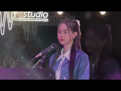 JEE TRẦN - KÝ ỨC NHẠT MÀU (NHẠC HOA LỜI VIỆT - A TỔ) II COVER