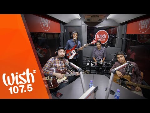 The Bloomfields perform "Tutut" LIVE on Wish 107.5 Bus