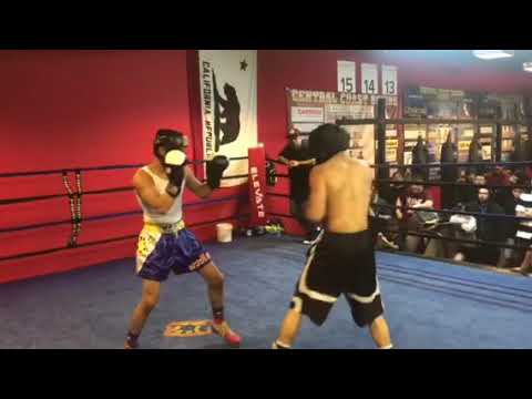 Sparring in Santa Maria Rd 1 of 4