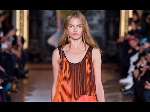 Stella McCartney Spring 2016 Ready-To-Wear PFW