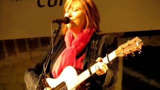 Suzy Bogguss &quot;I Still Miss Someone&quot; Bristol, TN 10-20-12