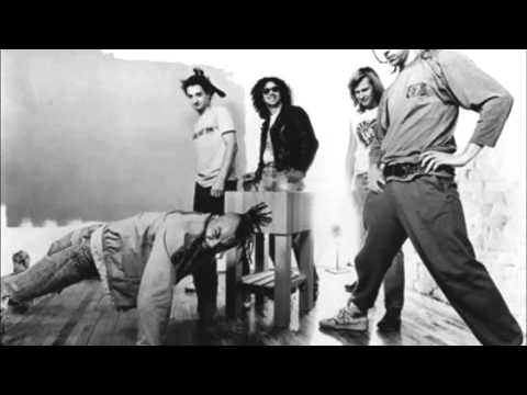 Faith No More - 01 - Introduce Yourself (Live, 02/05/1988)