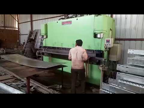 Hydraulic press brake, for sheet bending, cutting load: >150...