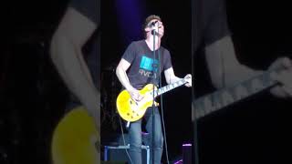 Jonny Lang - Short Clip Jamming During Snakes