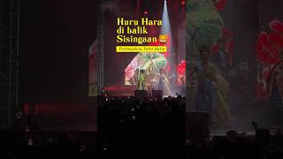 Download lagu Huru Hara Sisingaan di Pertunjukan #TuturBatin #YuraYunita #Shorts mp3