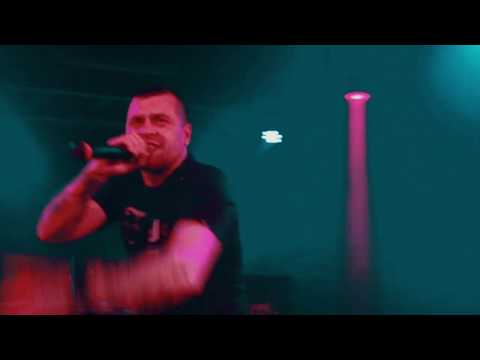 Wariat WRW - Dążę do celu, Live U Bazyla