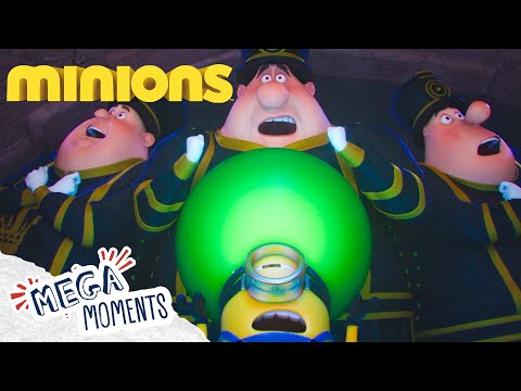 Dancing Guards! 🪩 | Minions | Movie Moments | Mega Moments