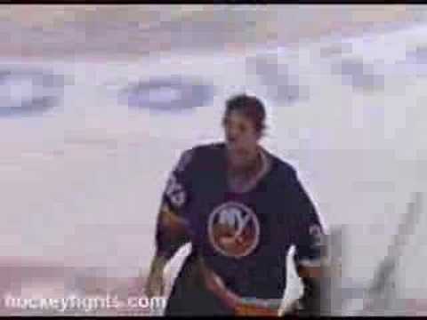 Richard Scott vs Eric Cairns
