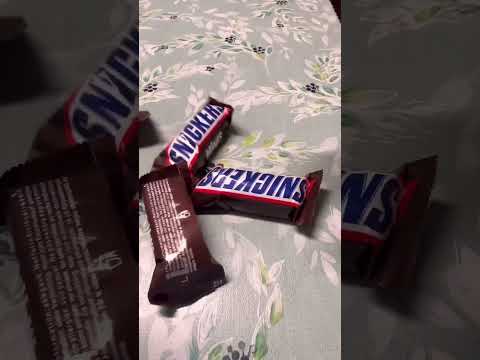 Delicious 😋 SNICKERS Mini #snickers #chocolate #food