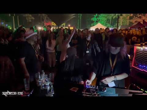 Jah Tubbys ft macky banton & Dixie peach &  sista Mary (uk) - Rise & Shine Dubwise @ wadada  170524