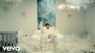 El Cielo Se Me Cayó Music Video