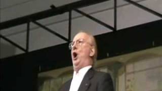 Addio fiorito asil ; Giuseppe Giacomini