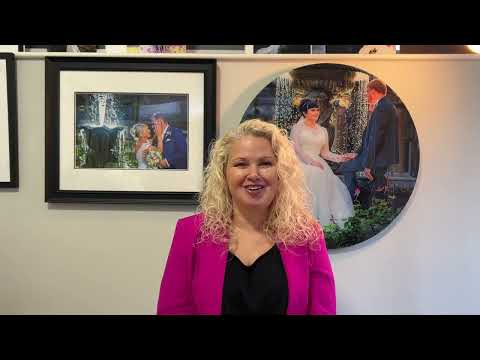 Helen Weir Photography video.