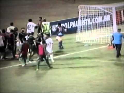 Comercial 1 x 0 Guarani - Confusão ao final do jogo - 07/03/2015