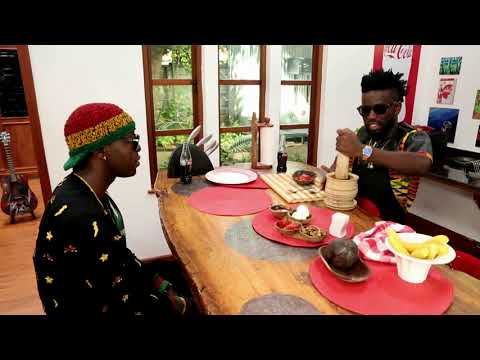 Bisa Kdei introduces Eddy Kenzo to his favourite childhood dish.