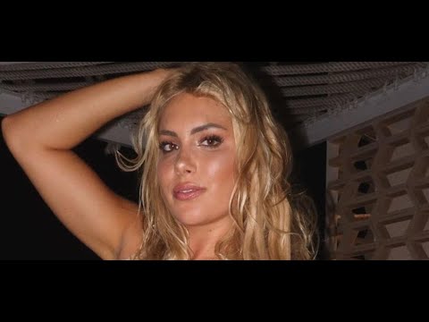 Andreea Dragoi's Scandalous Beachside Selfie! | Romanian Model Spills All!