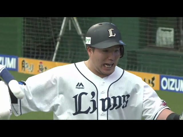 【4回裏】打球の勢いが落ちない!! 弾丸ライナーでライオンズ・山川が一発!! 2018/4/22 L-M