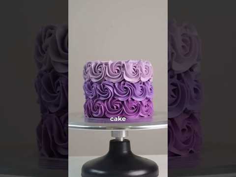 Boring rose designs into this easy nd no effort Rossetti cake 🌹