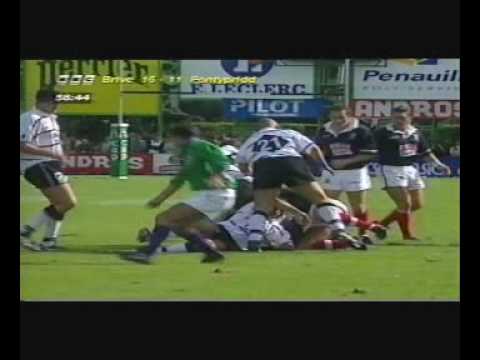 26-Battle of Brive Johnsy makes a break..