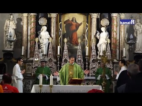 Katoličkim svećenicima nakon 20 godina rastu plaće