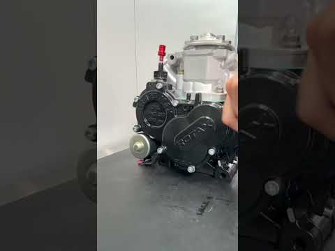 Timelapse Build A Rotax EVO Kart Engine in 15 seconds.