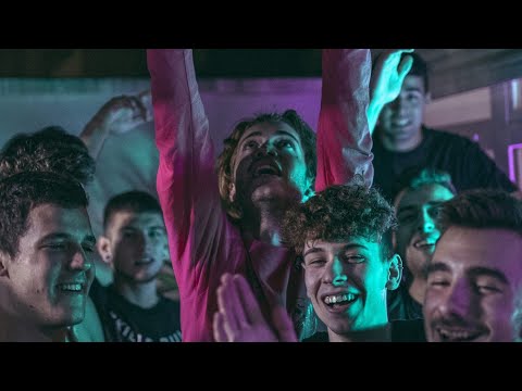 @alvaronegrro - ME METÍ EN EL TRAP