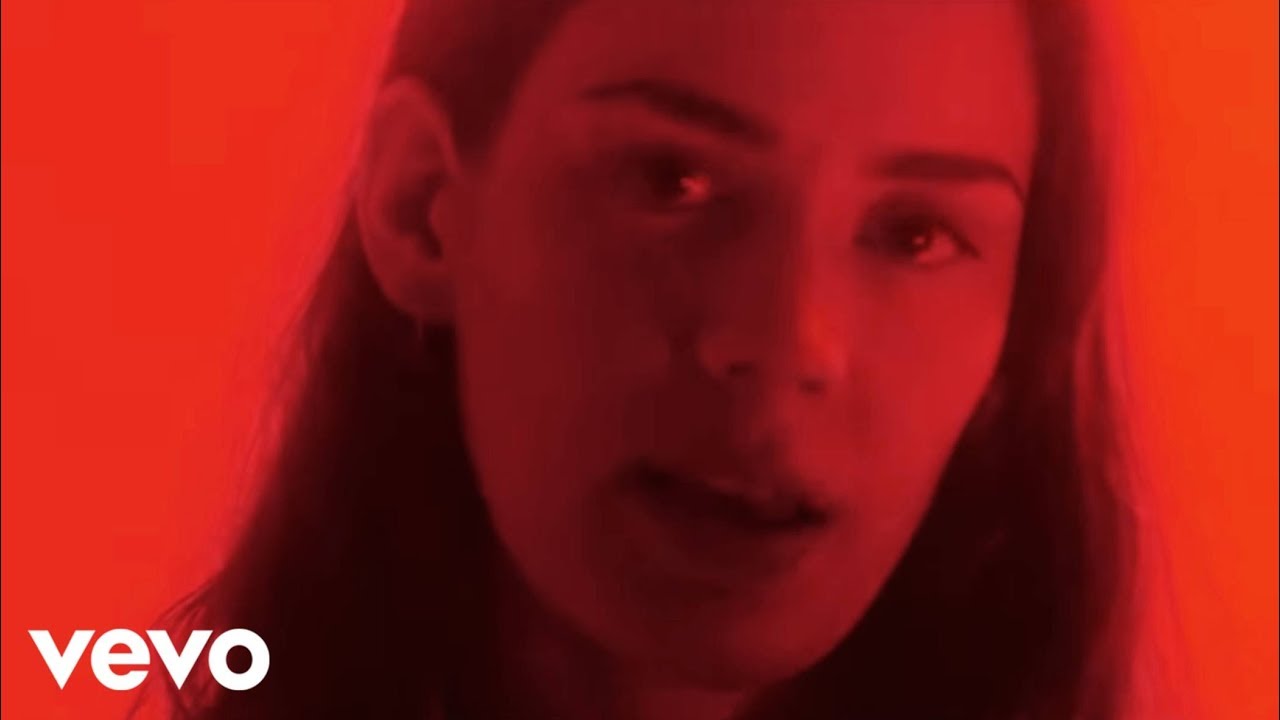 Anna of the North — Lovers