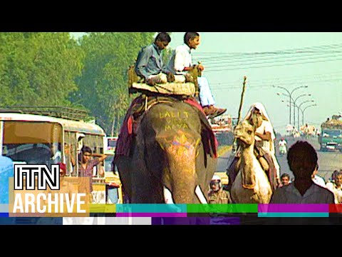 Restored Archive Footage of Daily Life in New Delhi, India (1990)
