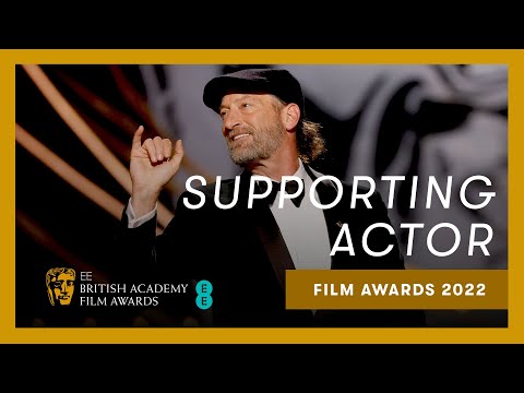 Thumbnail of the video: Troy Kotsur Wins Supporting Actor | EE BAFTA Film Awards 2022