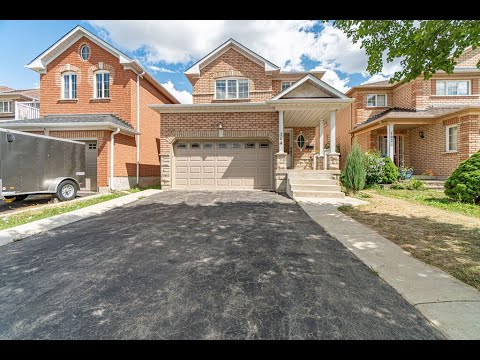 Home for sale at 104 Twin Pines Crescent, Brampton, ON L7A 1N1
