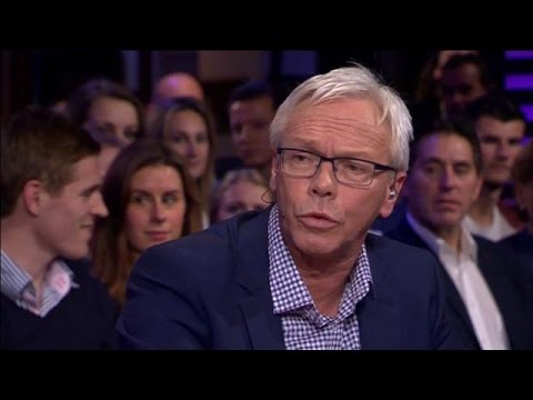 ‘Doping zit ook in de voetbalcultuur’ - RTL LATE NIGHT