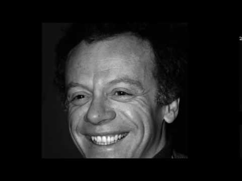 Aggiungi Un Posto A tavola {1974} * Johnny Dorelli