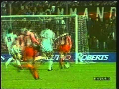 1988 October 26 AC Milan Italy 1 Red Star Belgrade...