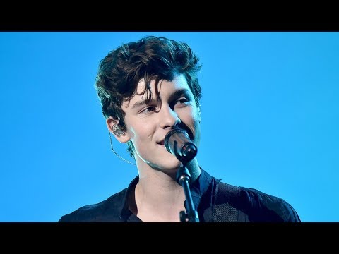 Shawn Mendes SLAYS "There's Nothing Holding Me Back" At 2017 AMAs