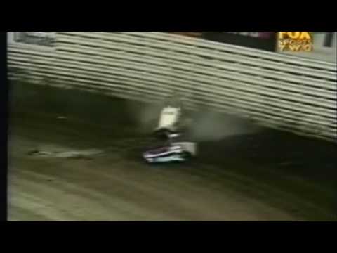 Billy Wilburn's Strange Sprintcar Crash