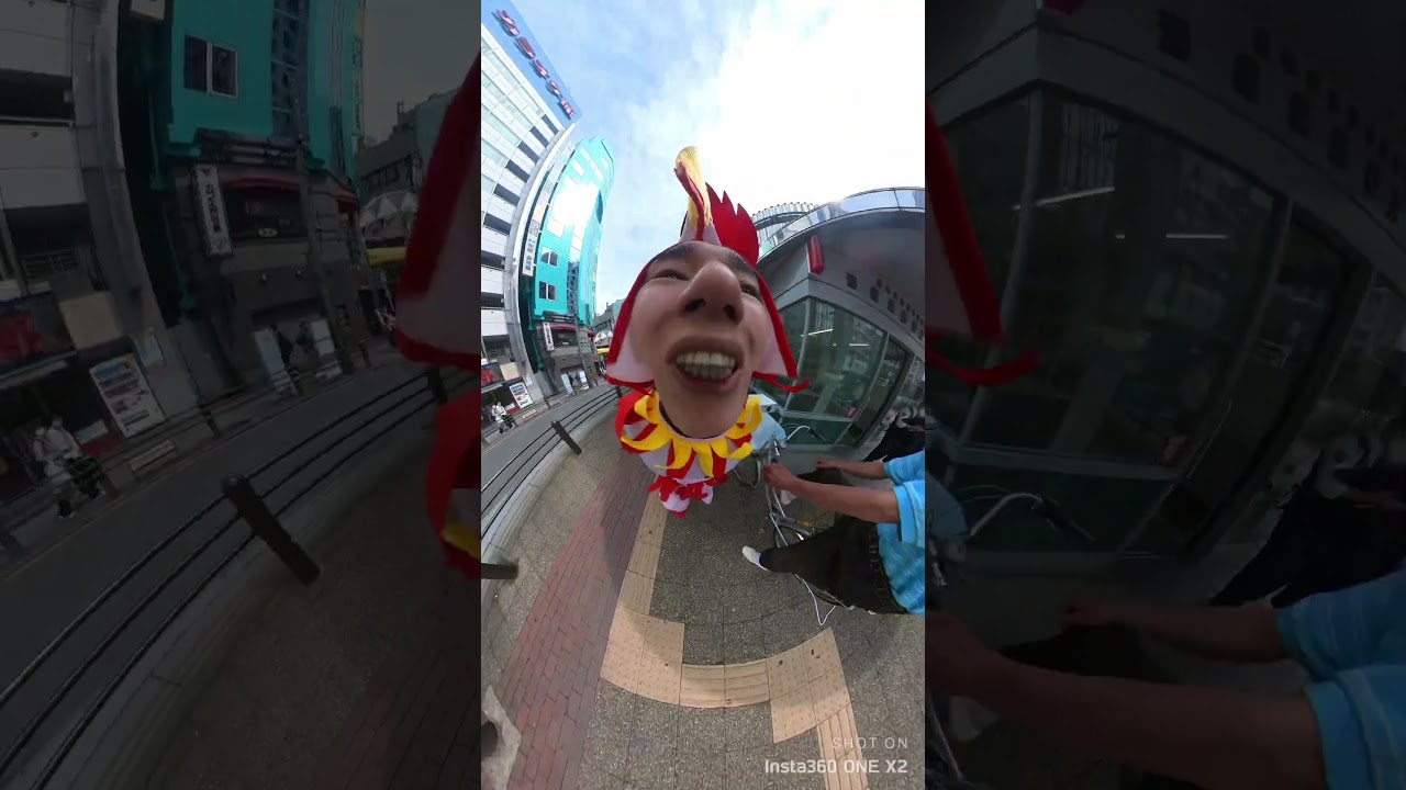 ISSEI funny video 😂😂😂 360° Dash! 🐝🐓👽