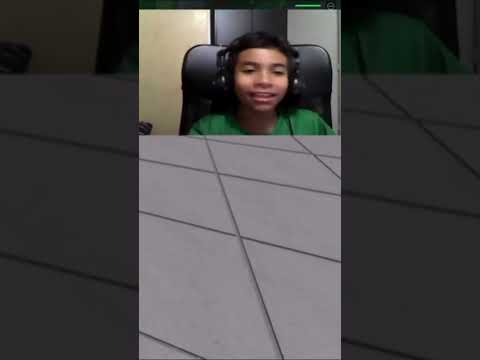 Blecus ayuda a un streamer pequeño #shorts