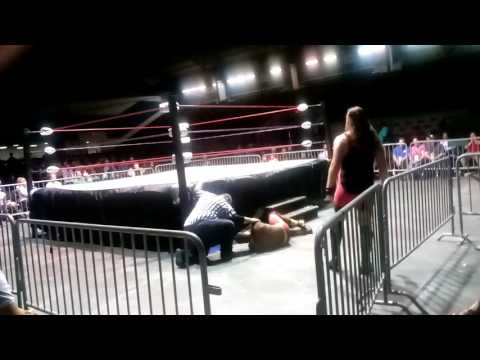 LaBron Kozone vs. Xavier Justice