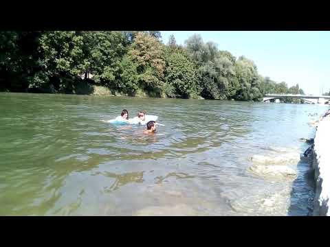 Badefreuden am 20.9.2018 / 30 Grad Isar München
