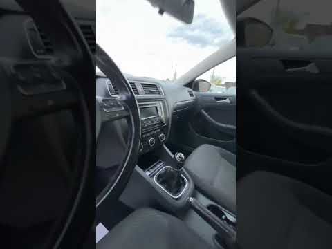 фото volkswagen jetta vi 0