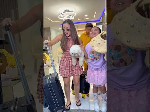Niña de la calle cumple su sueño de conocer el mar