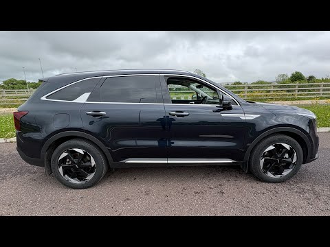 Kia Sorento Phev PE SEM 5DR Auto, **warranty till - Image 2